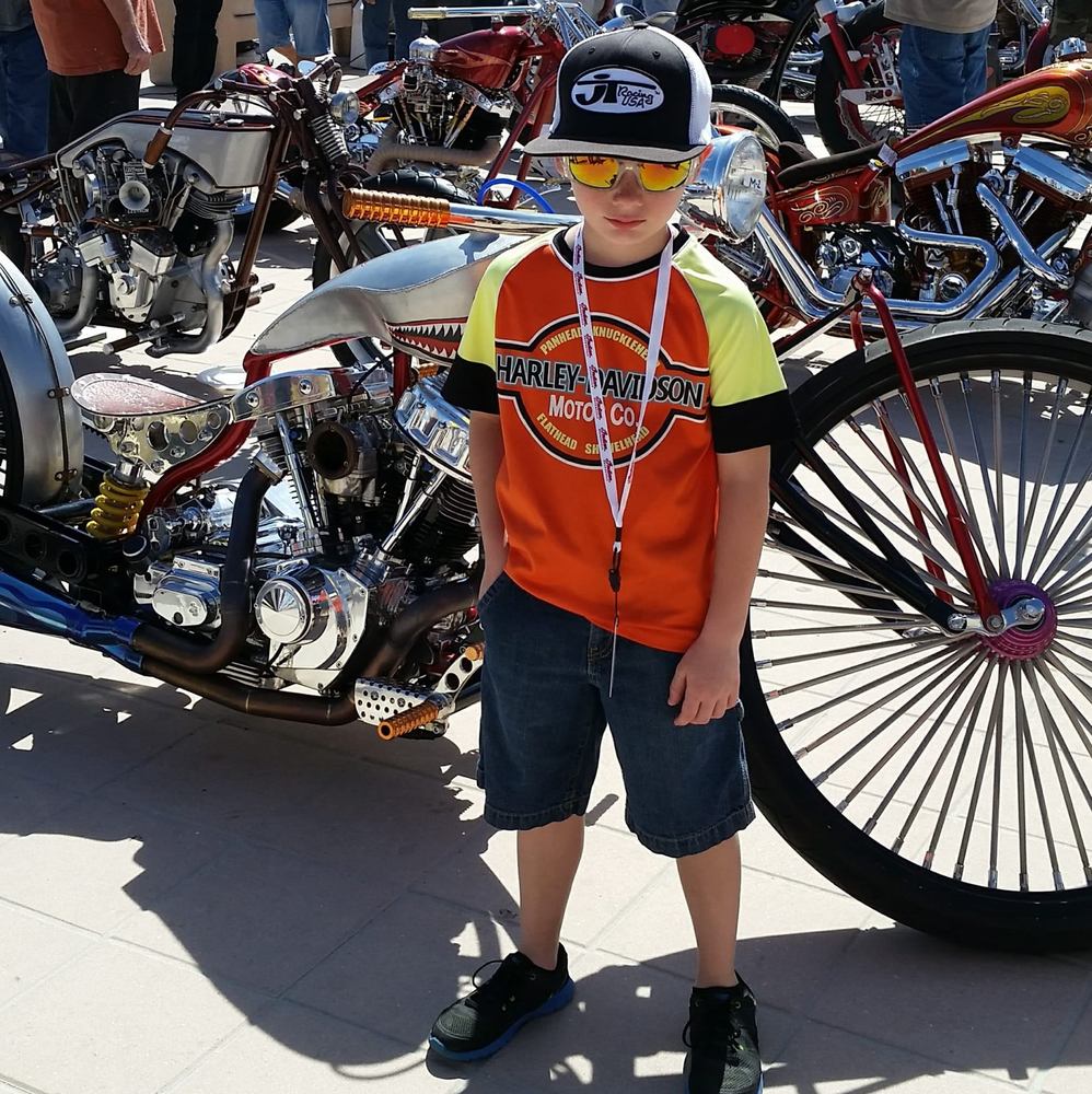 Meet your Posher, Casey